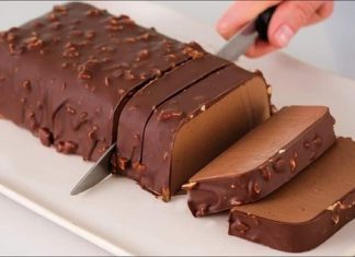 Prepustite se neodoljivom užitku kremaste ledene torte ukrašene nevjerojatno hrskavom glazurom, a sve je napravljeno od samo četiri jednostavna sastojka.