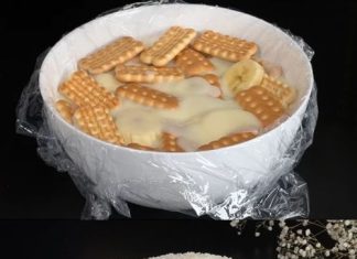 Banana keks užitak bez pečenja! Spremni za samo 10 minuta!