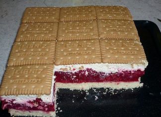 Prepustite se preslatkom ljetnom kolaču koji pršti živim okusima malina i očaravajućom hrskavošću keksa.