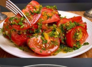 Doživite ultimativno predjelo od rajčice kao nikada prije! 🍅 Pogledajte očaravajuću salatu – remek djelo jednostavnosti i brzine!