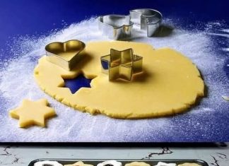 RAZNE VRSTE BOŽIĆNIH KOLAČIĆA OD JEDINSTVENE SMJESE