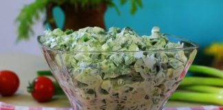 Pripremljeno za samo deset minuta: Kremasta salata od mladog luka i jogurta (VIDEO)