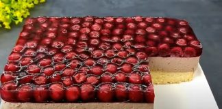 Nestat će u roku od jedne minute. Ovo je kolač koji se bez muke topi na nepcu.