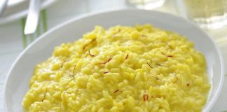 OPŠIRNI VODIČ ZA PRIPREMU RIŽE: Strategije i tehnike za sprječavanje da se riža zgruda ili postane pretjerano mekana.