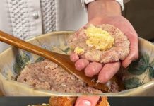 ĆUFTE OD KRUMPIRA I MESA SA 🧀🥔🍖SIROM Predivno hrskave izvana i sočne iznutra, ove mesne okruglice predstavljaju pravi užitak za svaki obrok!