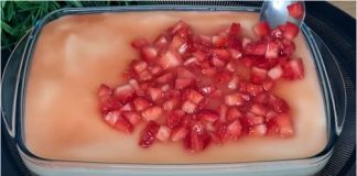 TOLIKO JE IZNIMNO DA NIŠTA NE OSTAJE NEDIRNUTO! 🍓Upotrijebite svježe jagode za pripremu ovog izvrsnog kolača – vaše slatke kreacije zasigurno će očarati sve one koji ih jedu!