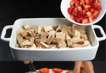 Torta s jagodama i vafli mogu se pripremiti za samo 15 minuta, nudeći divno i jednostavno kulinarsko iskustvo.