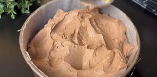 OVAJ KOLAČ NASTAO JE SLUČAJNO, A SAD GA SVI VOLE: Sprema se za samo 10 minuta…