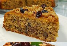 Otkrijte ovaj nevjerojatno jednostavan, ali ugodan kolač od borovnica i jogurta, koji daje okus koji podsjeća na kolač od sira, koristi samo nekoliko sastojaka i zahtijeva minimalan trud.