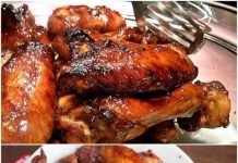 Pileća krilca marinirana u tradicionalnom grčkom umaku.