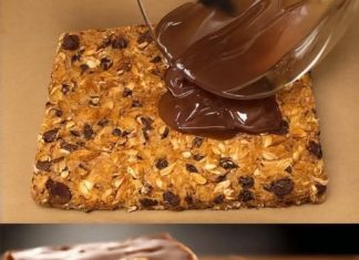 PROTEINSKI DESERT 💪🍫🍌 Ova brza, ukusna i hranjiva opcija savršena je za međuobrok, doručak ili podizanje energije!