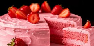 Najfinija torta od jagoda koju ćete ikada iskusiti—zadovoljstvo zajamčeno!