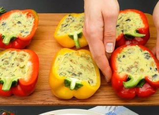 Iznimno sladak recept može se postići jednostavnim stavljanjem krumpira u paprike.