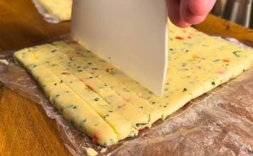 ŠTAPIĆI OD KRUMPIRA… NAKON ŠTO STE ISKUSILI NJIHOVU SLATOST, POMFRIT VIŠE VAM NEĆE BITI PREDRUČENA OPCIJA.