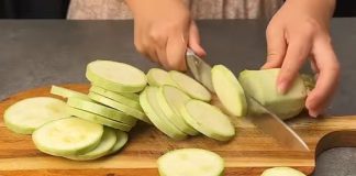 Ovaj je recept omiljeni izbor među bezbrojnim domaćicama, jer je brz, jednostavan i sladak.