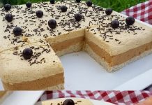 GRČKA SLADOLEDNA TORTA… Brz i sladak desert koji ne zahtijeva pečenje, nudi neusporedivu kremastost…