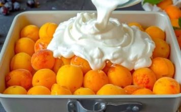 Savršen kolač od kajsija za samo 10 minuta! Najpoznatiji recept za kajsije. Topi se u ustima…