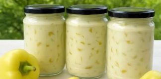 PAPRIKE U VRHNJU 😍 – DOMAĆA PREDJELA SA SIROM I VRHNJEM