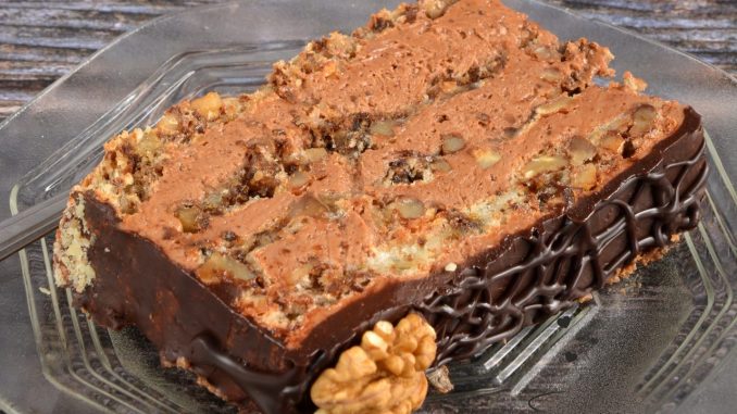 MAMINA REFORM TORTA vrhunac je njenog umeća,prava rapsodija oraha i čokolade a pravi je skoro za svako slavlje i porodično okupljanje - featured image MAMINA REFORM TORTA vrhunac je njenog umeća,prava rapsodija oraha i čokolade a pravi je skoro za svako slavlje i porodično okupljanje - featured image