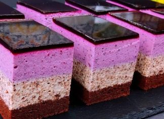 Uživam u ovoj čokoladnoj torti sa borovnicama večeras! Savršen spoj bogate čokolade i kremastog punjenja od borovnice. Uživam u ovoj čokoladnoj torti sa borovnicama večeras! Savršen spoj bogate čokolade i kremastog punjenja od borovnice. - featured image