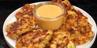 Uz samo 3 jaja i pileće mekice, imat ćete najukusniji burger! Ukusno i jednostavno! Uz samo 3 jaja i pileće mekice, imat ćete najukusniji burger! Ukusno i jednostavno! - featured image