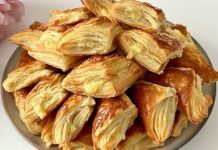 HRSKAVE PITULJICE OD SIRA KOJE PODSJECAJU NA LISNATO TIJESTO HRSKAVE PITULJICE OD SIRA KOJE PODSJECAJU NA LISNATO TIJESTO - featured image