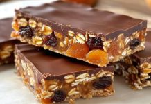 Bez dodanog šećera! Ovsene pločice s grožđicama, kajsijama i tamnom čokoladom Bez dodanog šećera! Ovsene pločice s grožđicama, kajsijama i tamnom čokoladom - featured image