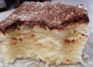 BRZO I JEFTINO I BEZ MIKSERA… Tako sočan kolač sa kokosom da ćete ga pojesti u trenu… BRZO I JEFTINO I BEZ MIKSERA… Tako sočan kolač sa kokosom da ćete ga pojesti u trenu… - featured image