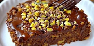 UZMITE OVSENE PAHULJICE, KAKAO I BANANE 🍌🍫 Napravite fantastičan desert bez dodatog šećera! 😍👌 UZMITE OVSENE PAHULJICE, KAKAO I BANANE 🍌🍫 Napravite fantastičan desert bez dodatog šećera! 😍👌 - featured image