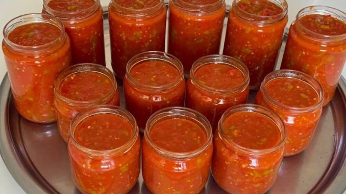 LJUTENICA: FANTASTIČNA PIKANTNA SALATA ZA SVE GURMANE! - featured image LJUTENICA: FANTASTIČNA PIKANTNA SALATA ZA SVE GURMANE! - featured image