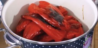 Bez 50 tegli ne čekam zimu…Pečene paprike sa belim lukom, najukusnija zimnica Bez 50 tegli ne čekam zimu…Pečene paprike sa belim lukom, najukusnija zimnica - featured image