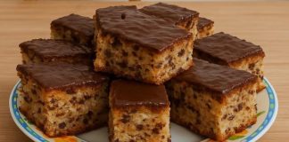 BRZI KOLAČ SA KISELOM PAVLAKOM – sve pomiješaš i pečeš! 🍰✨ BRZI KOLAČ SA KISELOM PAVLAKOM – sve pomiješaš i pečeš! 🍰✨ - featured image