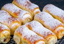 RECEPT STAR 100 GODINA: SUPER MEKANE I UKUSNE BAKINE KIFLICE! 🍞👵 Bezvremenski klasik koji se topi u ustima RECEPT STAR 100 GODINA: SUPER MEKANE I UKUSNE BAKINE KIFLICE! 🍞👵 Bezvremenski klasik koji se topi u ustima - featured image