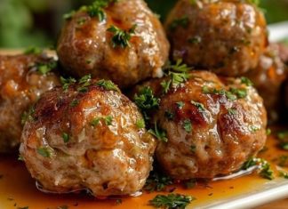 O Bože, ove ćufte su LUDE! Napravila sam ih sinoć i moja djeca su sve pojela za 10 minuta! O Bože, ove ćufte su LUDE! Napravila sam ih sinoć i moja djeca su sve pojela za 10 minuta! - featured image