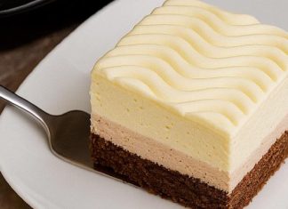 Savršen kremasti kolač sa plazmom: Svi koji su ga probali su oduševljeni Savršen kremasti kolač sa plazmom: Svi koji su ga probali su oduševljeni - featured image