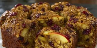 MEKAN I SOČAN KOLAČ OD JABUKA 🍎 mirisno začinjen cimetom, pun brusnica i oraha – bez šećera i bez griže savjesti MEKAN I SOČAN KOLAČ OD JABUKA 🍎 mirisno začinjen cimetom, pun brusnica i oraha – bez šećera i bez griže savjesti - featured image