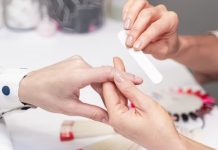 Izaberi nokat i saznaj kakva si žena Izaberi nokat i saznaj kakva si žena - featured image