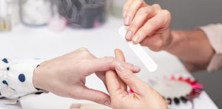 Izaberi nokat i saznaj kakva si žena Izaberi nokat i saznaj kakva si žena - featured image