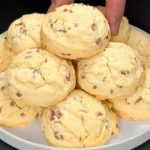 BOŽIĆNI PUTER KOLAČIĆI SA ČOKOLADOM…Nezaobilazan su dio božićne trpeze… BOŽIĆNI PUTER KOLAČIĆI SA ČOKOLADOM…Nezaobilazan su dio božićne trpeze… - featured image