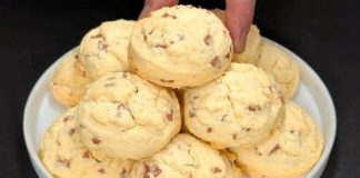 BOŽIĆNI PUTER KOLAČIĆI SA ČOKOLADOM…Nezaobilazan su dio božićne trpeze… BOŽIĆNI PUTER KOLAČIĆI SA ČOKOLADOM…Nezaobilazan su dio božićne trpeze… - featured image