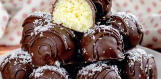 Č0K0LADNE KUGLICE BEZ PEČENJA…jednostavna p0slastica 0d samo tri sastojka Č0K0LADNE KUGLICE BEZ PEČENJA…jednostavna p0slastica 0d samo tri sastojka - featured image