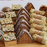 5 VRSTA SITNIH POSNIH KOLAČA OD JEDNE SMJESE – isto kao na slici 🍪✨ Brzo, jednostavno i preukusno – savršeno za praznične trpeze ili druženja. 5 VRSTA SITNIH POSNIH KOLAČA OD JEDNE SMJESE – isto kao na slici 🍪✨ Brzo, jednostavno i preukusno – savršeno za praznične trpeze ili druženja. - featured image