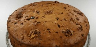 BOŽIĆNA TORTA KOJA ME SVAKI PUTA ODUŠEVI…Kombinacija čokolade i suvog voća koja će vas oduševiti… BOŽIĆNA TORTA KOJA ME SVAKI PUTA ODUŠEVI…Kombinacija čokolade i suvog voća koja će vas oduševiti… - featured image