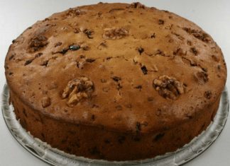 BOŽIĆNA TORTA KOJA ME SVAKI PUTA ODUŠEVI…Kombinacija čokolade i suvog voća koja će vas oduševiti… BOŽIĆNA TORTA KOJA ME SVAKI PUTA ODUŠEVI…Kombinacija čokolade i suvog voća koja će vas oduševiti… - featured image