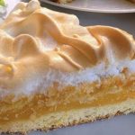 OVAJ ZIMSKI KOLAČ POSTAO JE PRAVI HIT – VOĆNA KREMA I SNIJEG OD BJELANACA ZA SAVRŠEN OKUS ❄️🍰 OVAJ ZIMSKI KOLAČ POSTAO JE PRAVI HIT – VOĆNA KREMA I SNIJEG OD BJELANACA ZA SAVRŠEN OKUS ❄️🍰 - featured image