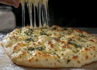Jeftin recept za vrlo ukusan pizza-hljeb… Otkako sam naučila ovu metodu, pečem ga svaki dan… Jeftin recept za vrlo ukusan pizza-hljeb… Otkako sam naučila ovu metodu, pečem ga svaki dan… - featured image