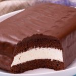 DŽINOVSKI DESERT….KOLAČ U KOME ĆE UŽIVATI CIJELA PORODICA DŽINOVSKI DESERT….KOLAČ U KOME ĆE UŽIVATI CIJELA PORODICA - featured image