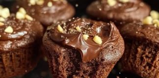 KAKAO MAFINI SA BANANAMA.. PREUKUSNI DESERT GOTOV ZA PAR MINUTA… KAKAO MAFINI SA BANANAMA.. PREUKUSNI DESERT GOTOV ZA PAR MINUTA… - featured image