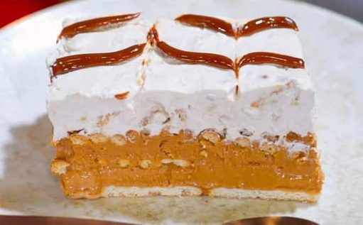 KARAMEL KOLAČ BEZ PEČENJA: Brz i ukusan desert! KARAMEL KOLAČ BEZ PEČENJA: Brz i ukusan desert! - featured image