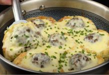 NEODOLJIVE KROMPIR PLJESKAVICE SA ĆUFTAMA – UKUS KOJI ĆE ODUŠEVITI! NEODOLJIVE KROMPIR PLJESKAVICE SA ĆUFTAMA – UKUS KOJI ĆE ODUŠEVITI! - featured image